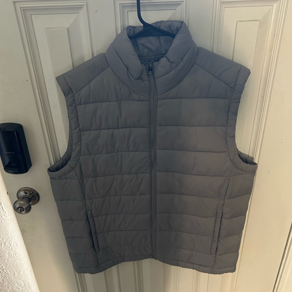 Gray Puffer Vest